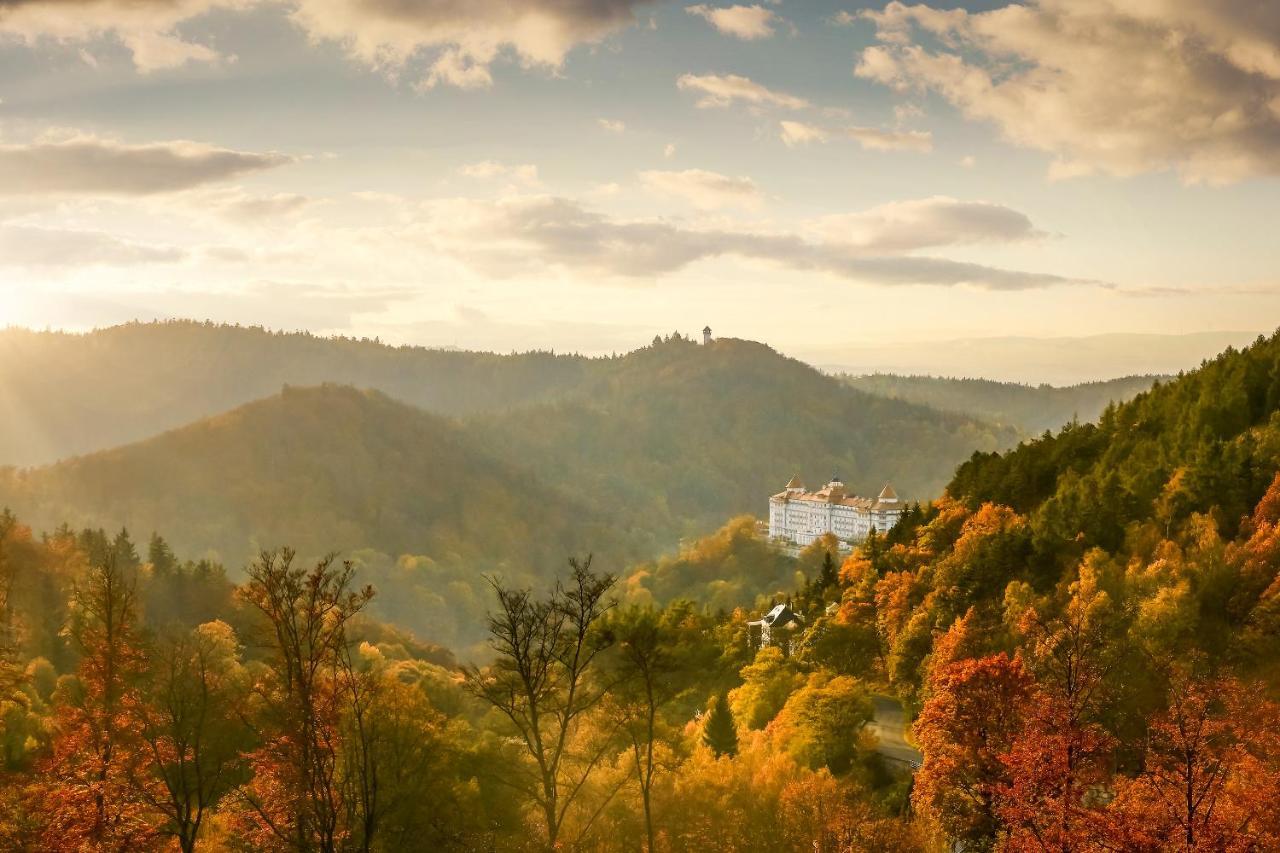 Spa Hotel Imperial Karlovy Vary Luaran gambar The Great Smoky Mountains