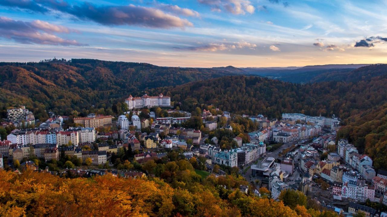 Spa Hotel Imperial Karlovy Vary Luaran gambar Badenweiler